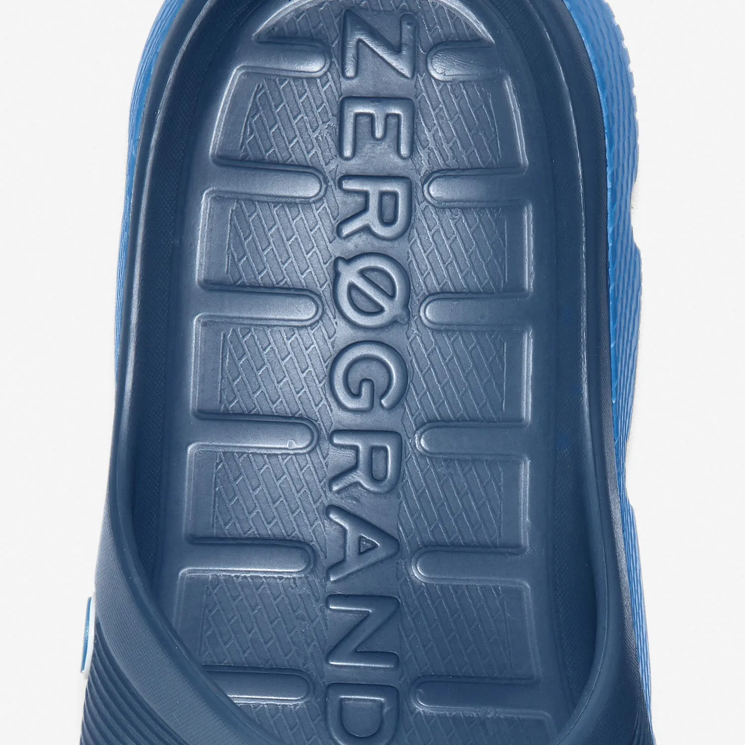 4.ZERØGRAND All-Day Slide Sandal