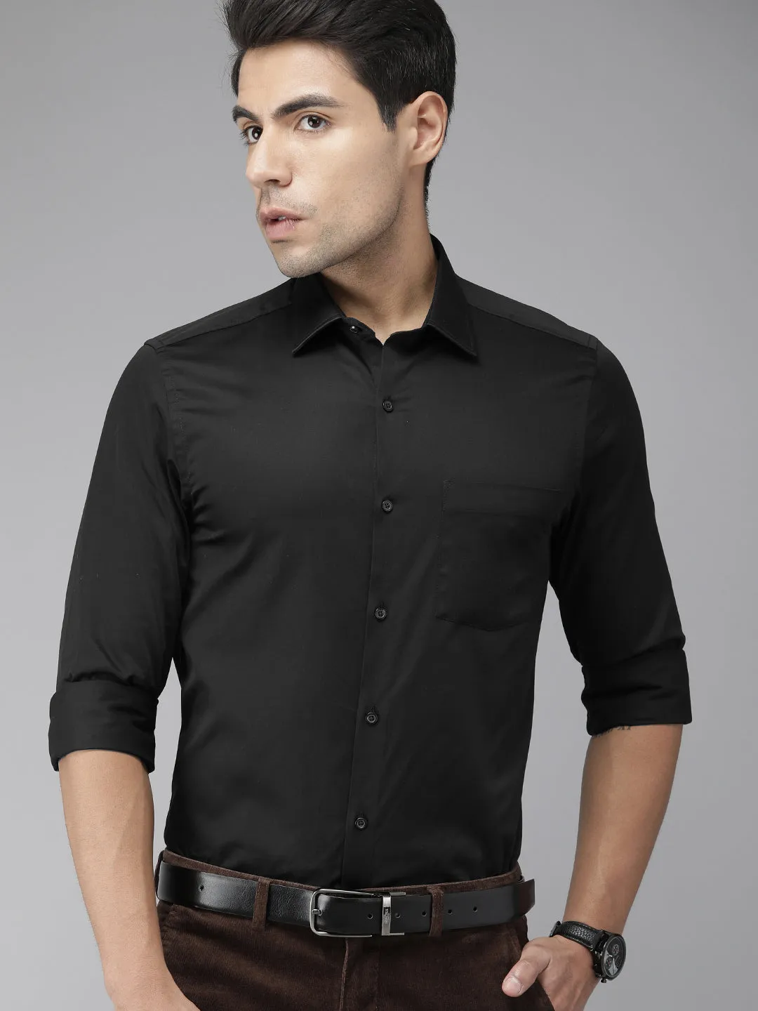 Black Cotton Solid Slim Fit Shirts