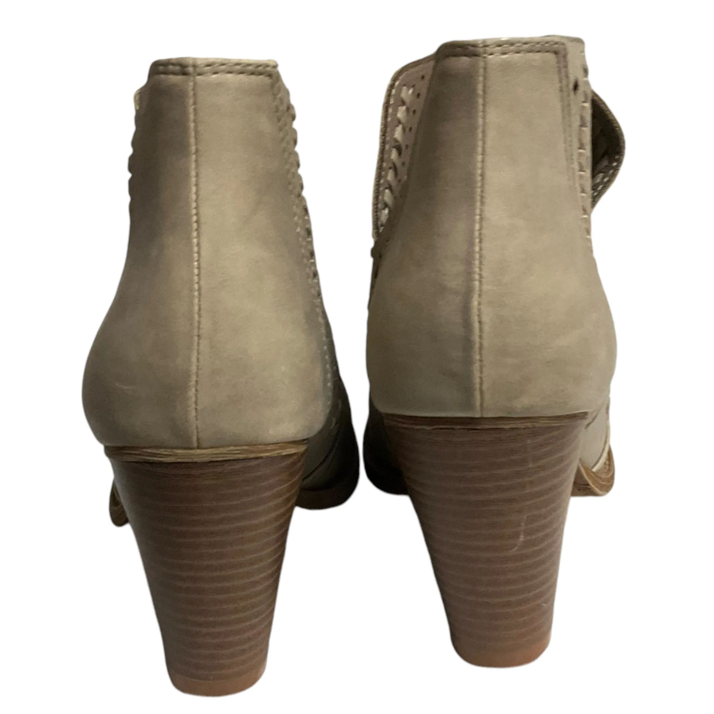 Boots Ankle Heels By Daisy Fuentes In Beige, Size: 8.5