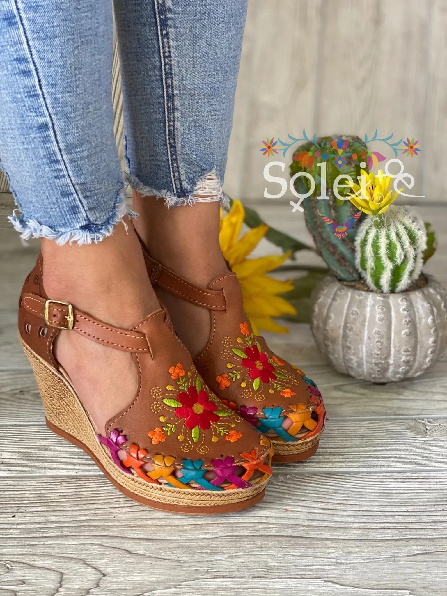 Mayra Heels